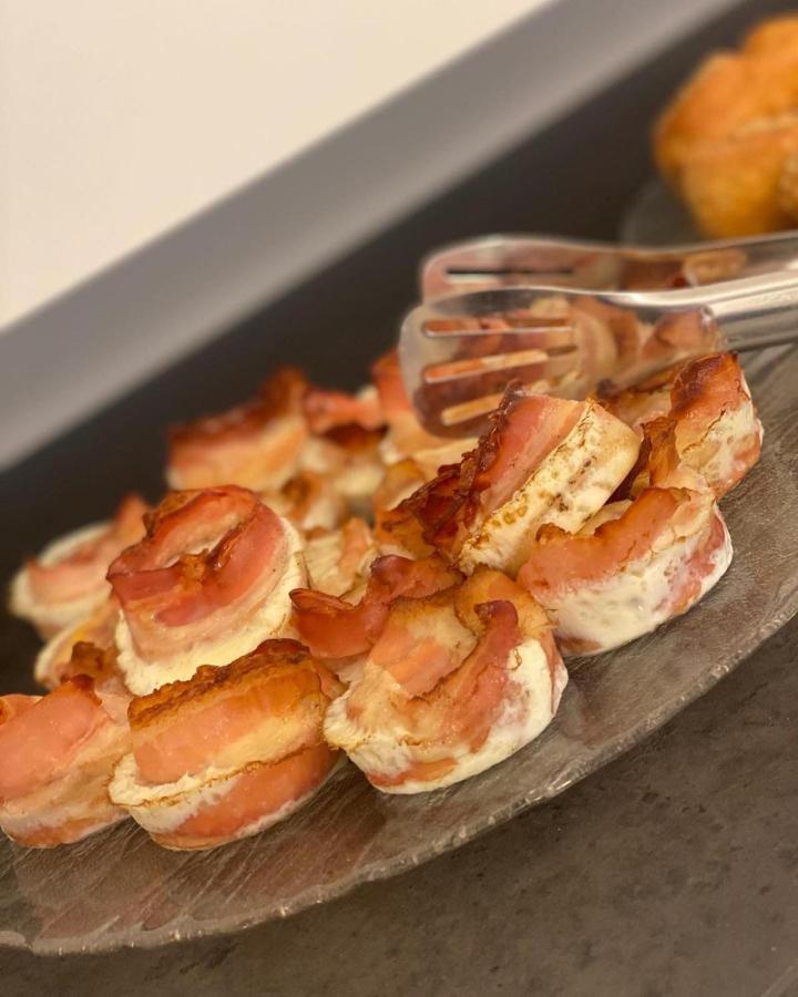Hotel Apogeo - Breakfast Experience Rimini Kültér fotó